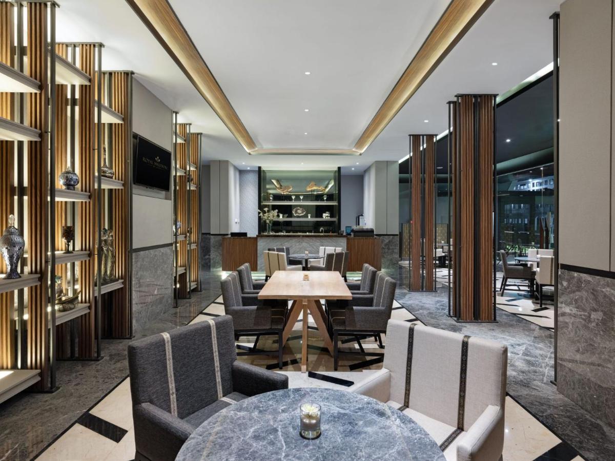 Hotel Royal Malioboro By Aston Yogyakarta Exterior foto